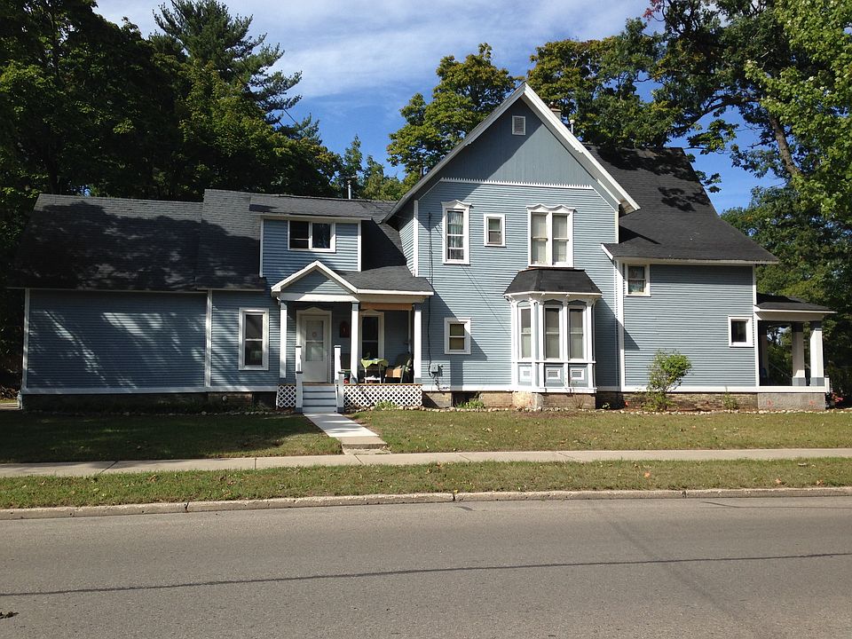 876 Washington Street 876 Washington St Traverse City, MI Zillow