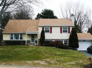 1670 Kenmare Dr, Dresher, PA 19025