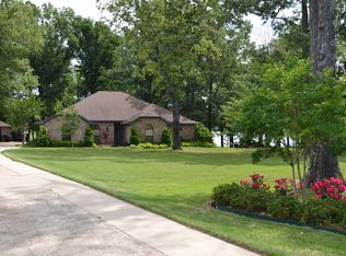 150 Sweatman Cir, Waskom, TX 75692