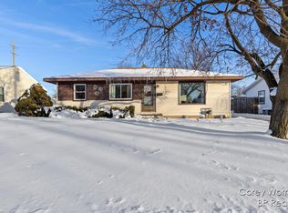 1661 34th St SW, Wyoming, MI 49519