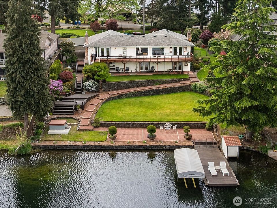 1st image of 1119 Lake Vista Boulevard S