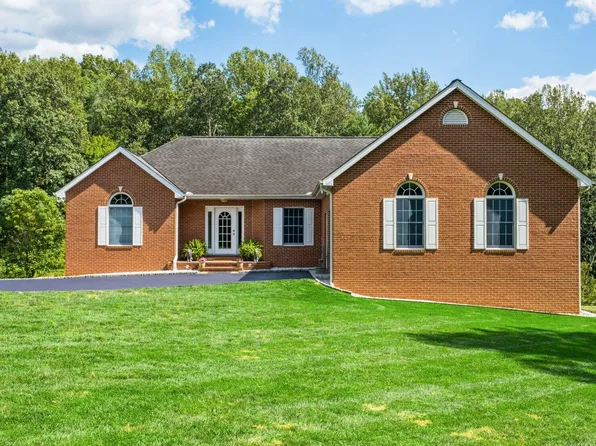 105 Squirrel Path, Stanardsville, VA 22973