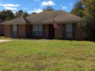 2386 Rowe St, Hinesville, GA 31313