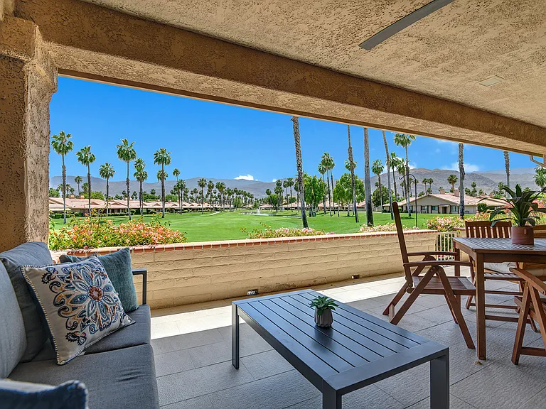 147 N Camino Arroyo — Photo 18