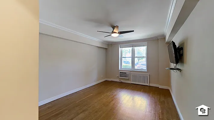 Sold by Coldwell Banker Reliable Real Estate | media 8