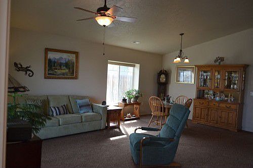 3rd image of 8602 La Salle Dr