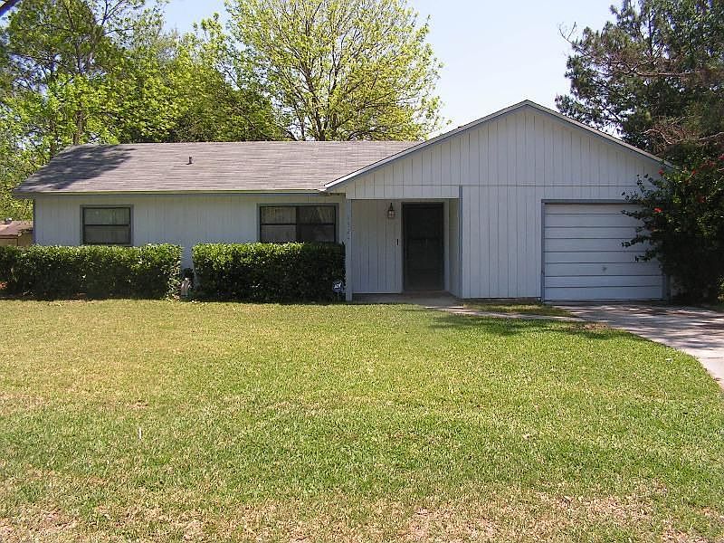 1st image of 6329 NW 28th Ter