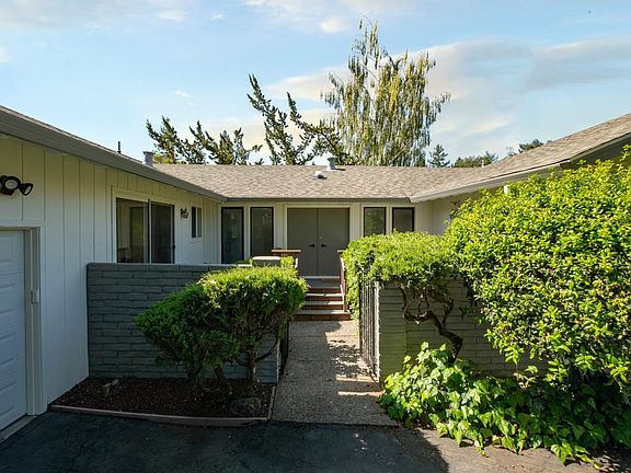 3rd image of 2232 Gainsborough Avenue