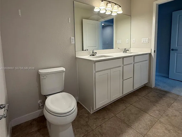 1073 NW 5th St #1073 — Photo 17