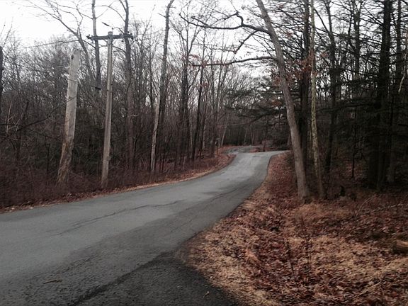 4th image of 11 Trail Four