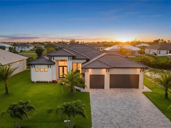 1216 NW 32nd Pl, Cape Coral, FL 33993