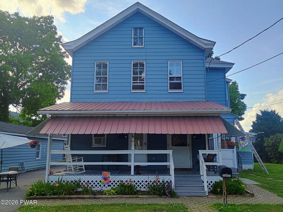 1st image of 205 Avenue N