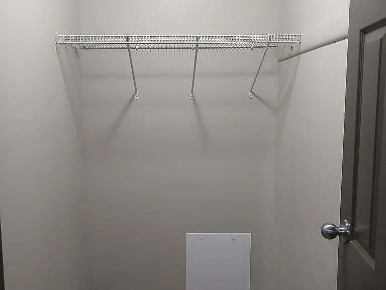Walk in closet