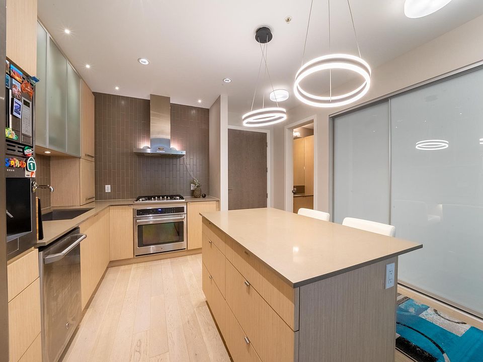 1st image of 262 Salter St #101