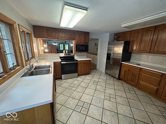 4th image of 5861 S Spiceland Rd