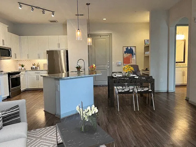 Ten45 Suwanee — Photo 25