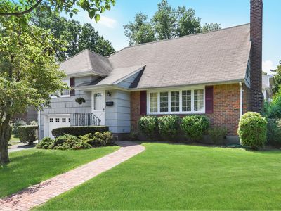 1 Cliff Way, Port Washington, NY, 11050