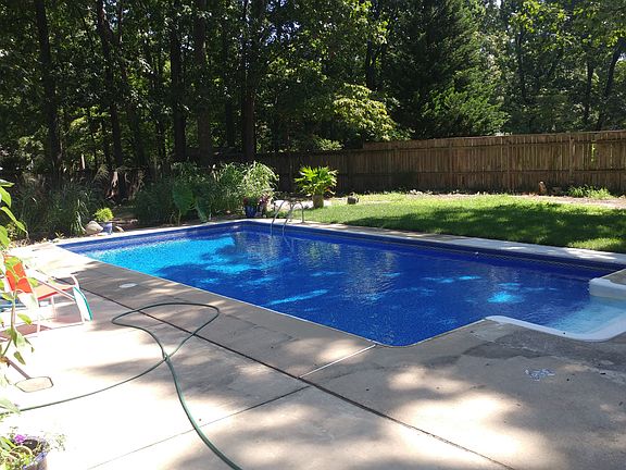 5th image of 8342 Fairwood Dr