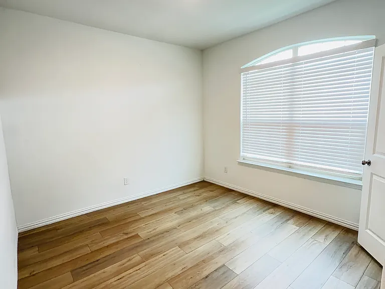 7908 Lindheimer Ln — Photo 20
