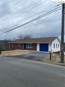 134 Grandview Drive, Sparta, NC, 28675