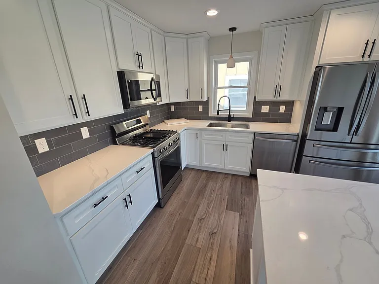 2106 Cottage Hill Cir — Photo 12