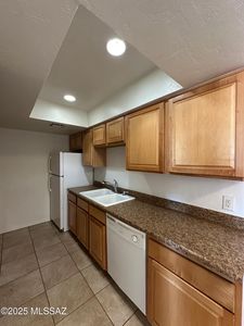 455 W Kelso St APT 236, Tucson, AZ, 85705