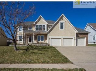 11326 Mackey St, Overland Park, KS 66210