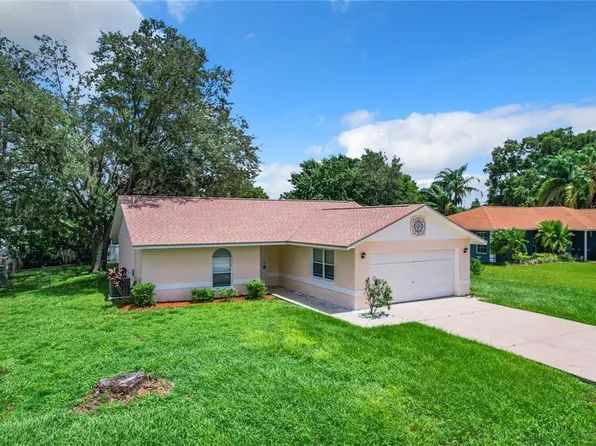 8015 Apache Ln, Lakeland, FL 33810