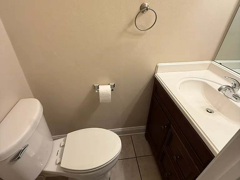 6748 Village Green Dr — Photo 10