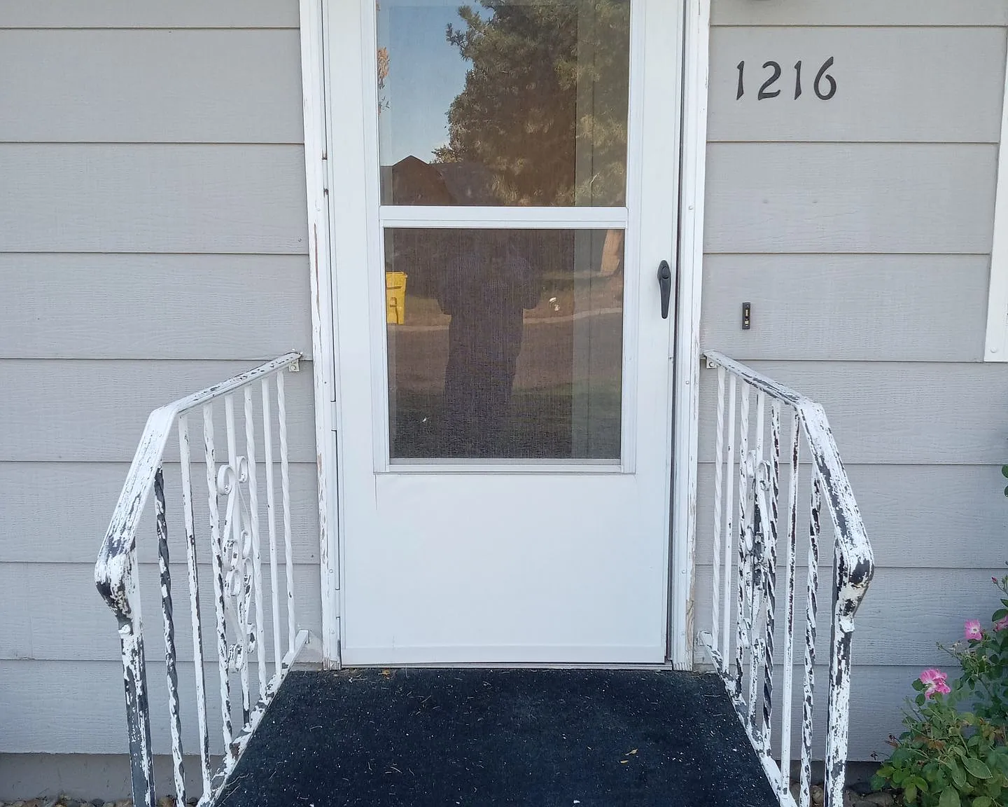 AH-0000 | 1214 & 1216 SW 11th St — Photo 1