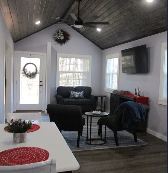 163 Woodsview Trl — Photo 5