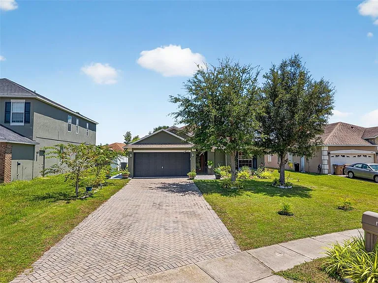 2638 Eagle Canyon Dr N — Photo 3