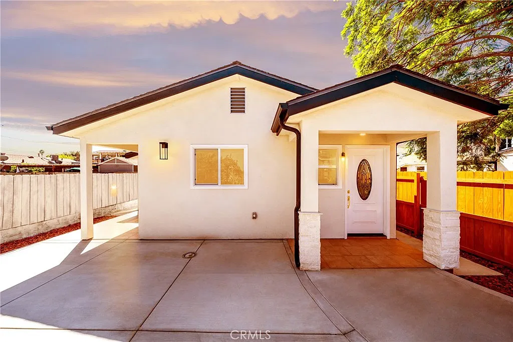 2 bed, 721 sqft, $2,950 — Photo 1