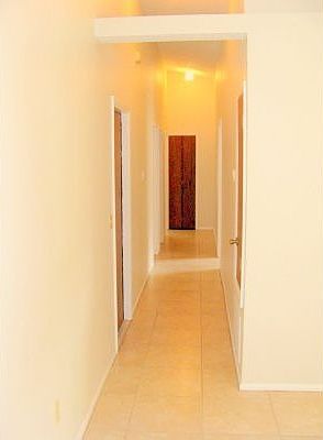 4th image of 4433 Goldenrain Ct