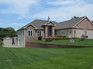 19615 Hummingbird Rd, Sedalia, MO 65301