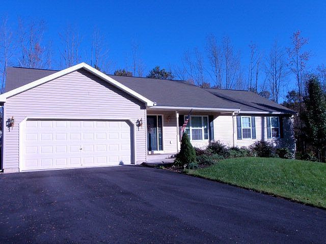 1st image of 29 Cedar Creek Dr