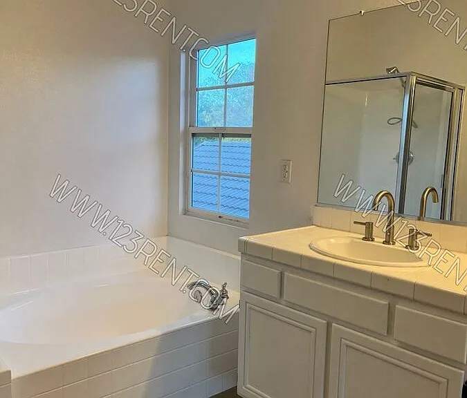 5640 W Avenue L4 — Photo 23