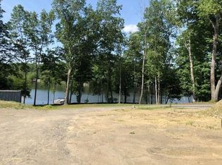 12 Shore Ln, Clinton, MA 01510