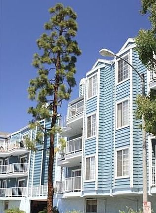 2nd image of 1100 Euclid Ave APT 117