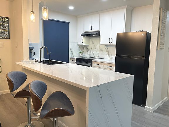 Modern kitchen with island