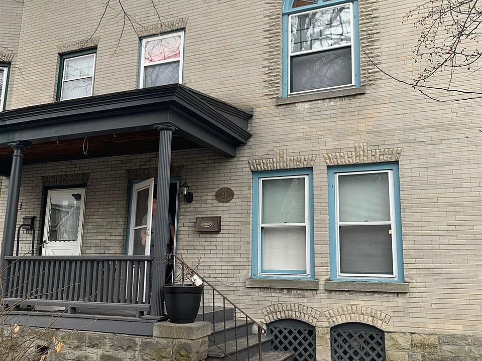 1st image of 21 E Notre Dame St