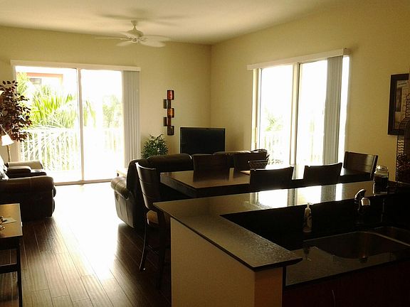 2nd image of 802 W Windward Way #Ph 19
