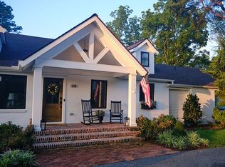 108 N Harbor Rd, St Michaels, MD 21663