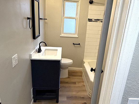 5th image of 3640 Douglas Rd APT 2