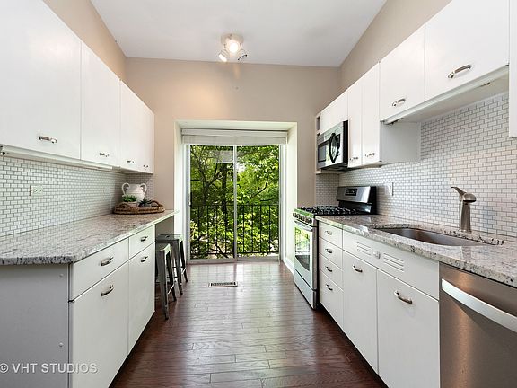 4th image of 254 Kenston Ct #254