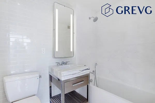 Rented by Global Real Estate Ventures Group LLC | media 6