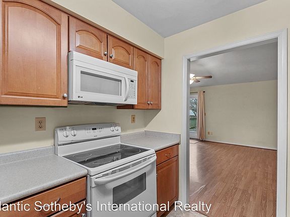 5th image of 5528 Cabin John Dr