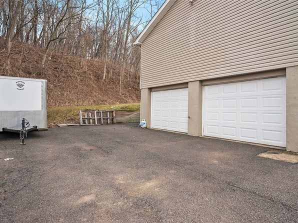 1814 Brodhead Rd, Aliquippa, PA 15001