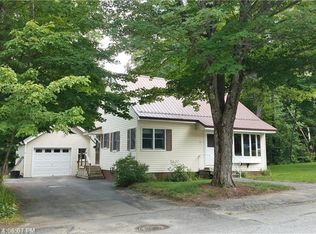 21 Smith St, Augusta, ME 04330