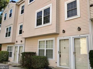 2135 N Taylor St #C, Arlington, VA 22207